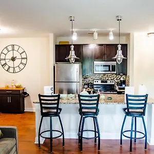 https://chic-modern-uptown-loft-w-pool-bar-dining.1sthotelscharlotte.com